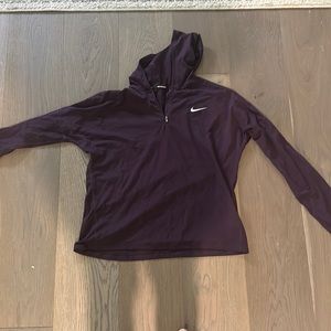 Nike quarter zip hooded run top size large